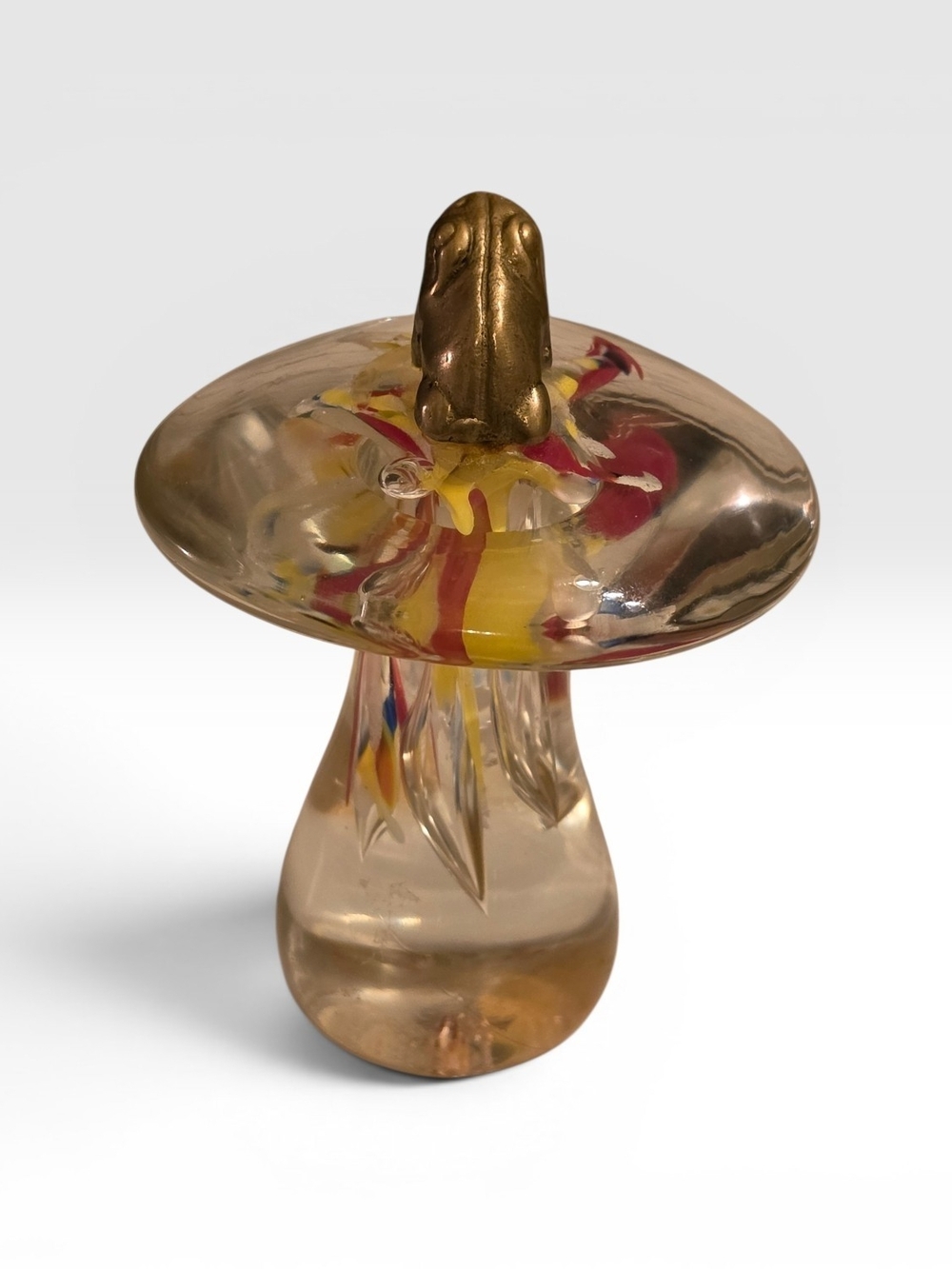 Art Glass Lenwile Ardalt Mushroom Paperweight with Brass Frog - Picture 4 of 6